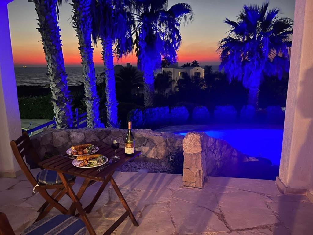 Sky Villa Пафос Экстерьер фото